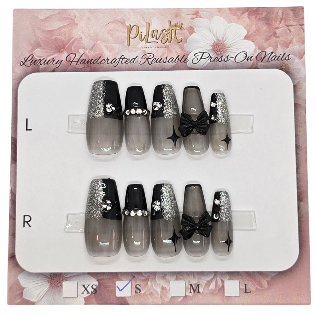 PRESS-ON NAILS (SMALL)